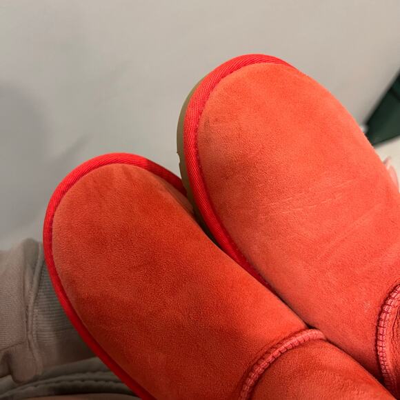 UGG Australia Kids Peach Satin Bow Bailey Button Size 4 - Picture 5 of 7